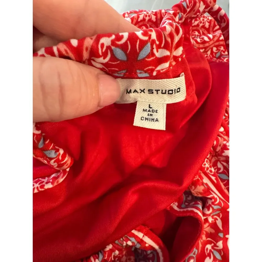 Max Studio Patterned Halter Dress • Size L Red Flowy & Feminine - Picture 5 of 5